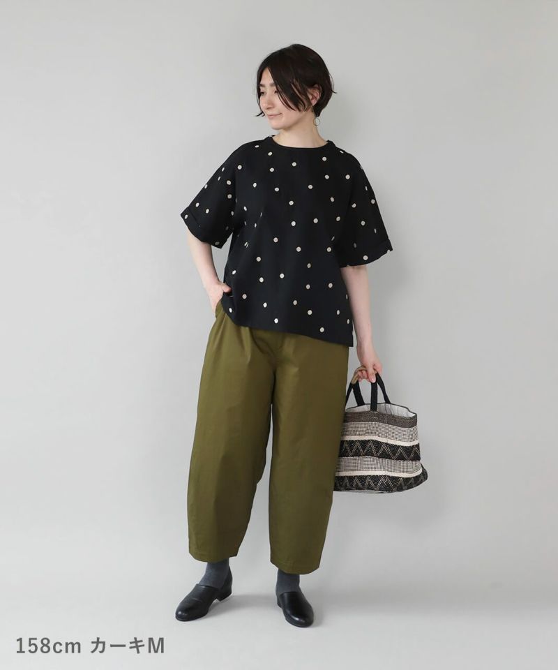 コクーンニットパンツを使ったショップスタッフの人気