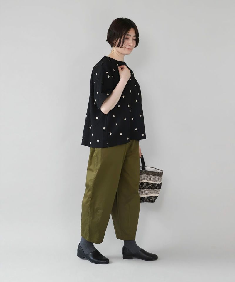 mumokuteki長さが選べる2サイズ展開のコクーンパンツ