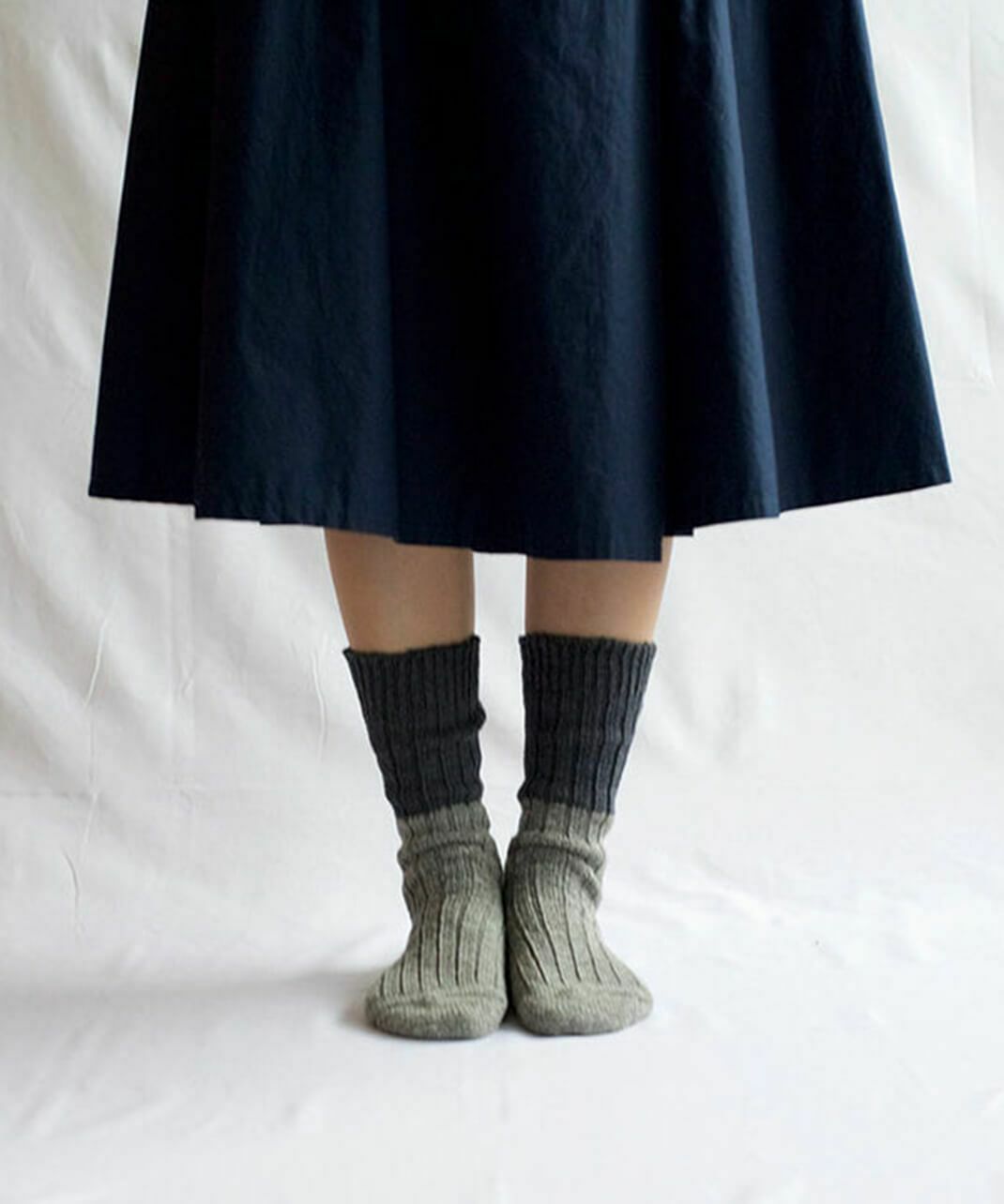 NISHIGUCHI KUTSUSHITA柔らかく温かいウールコットンスラブソックス S