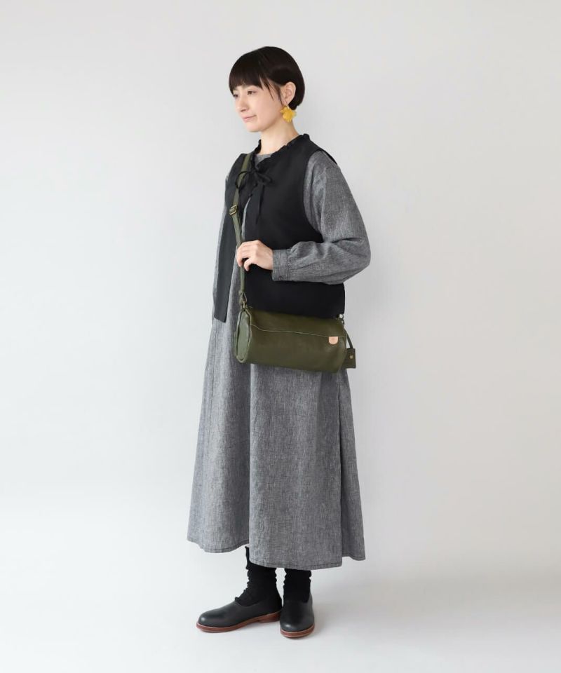 toleurカウレザーロールショルダーバッグ | mumokuteki