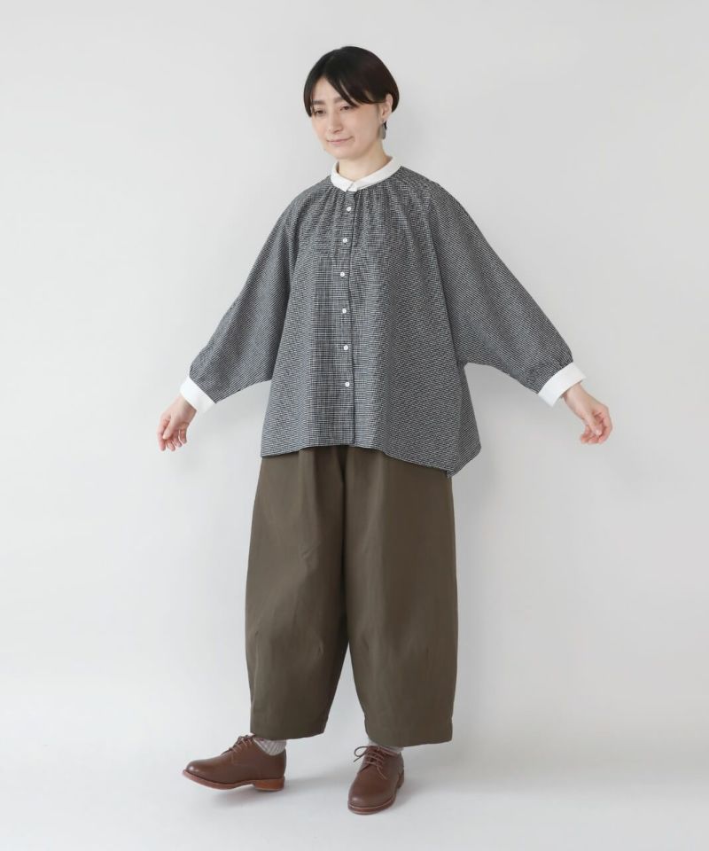 mumokutekiコットンリネンのワイドタックバルーンパンツ