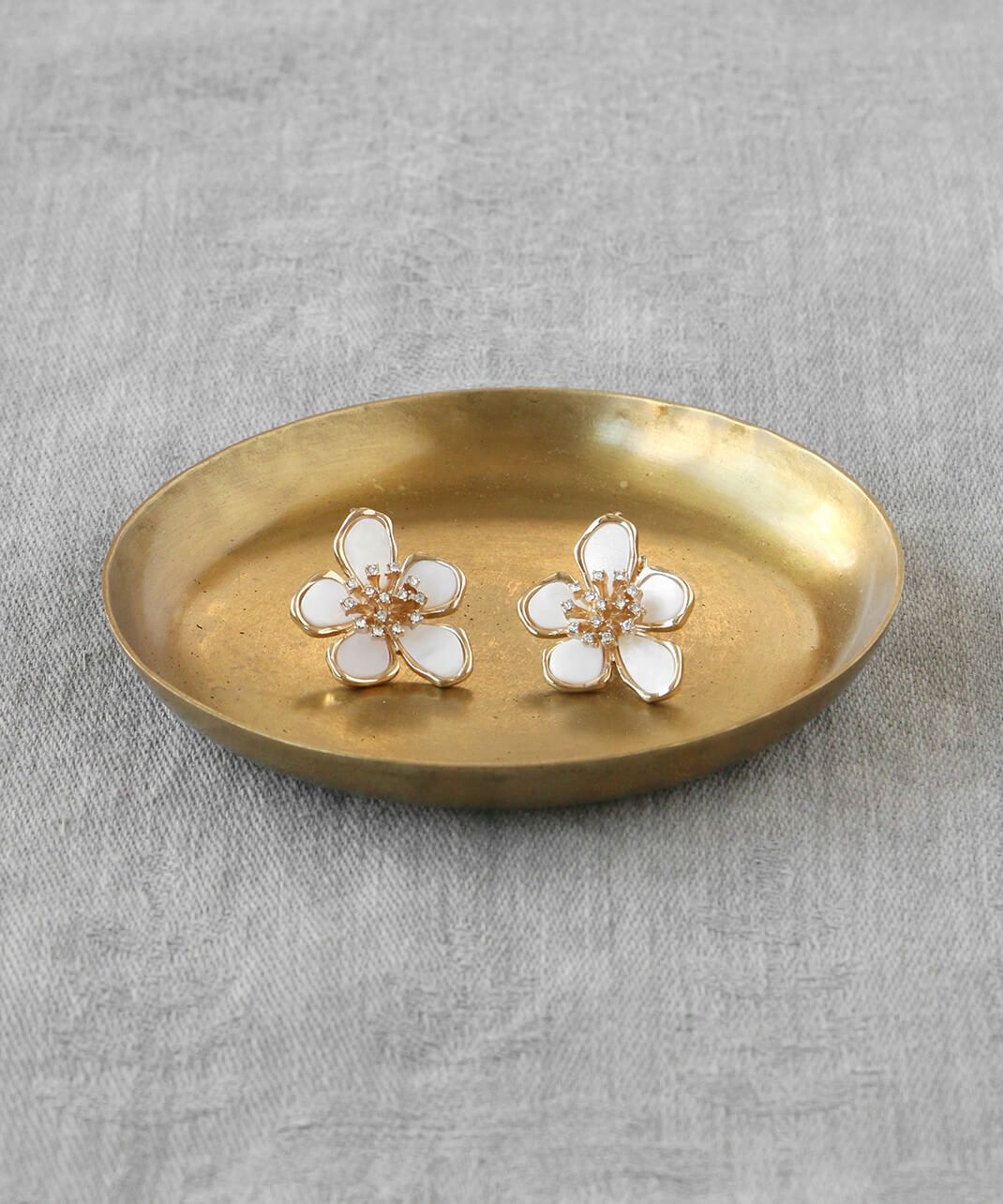 mumokutekiメタルフラワーピアス | mumokutekiオンラインストア