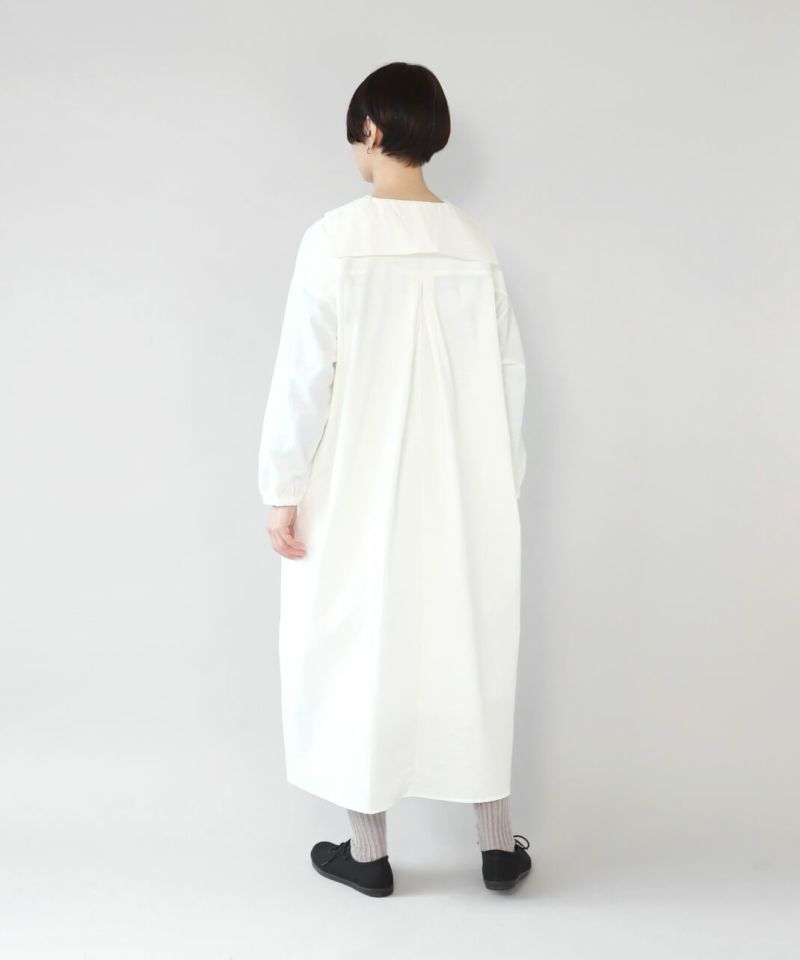 YURK geniet vanコットンリネンのセーラーワンピース