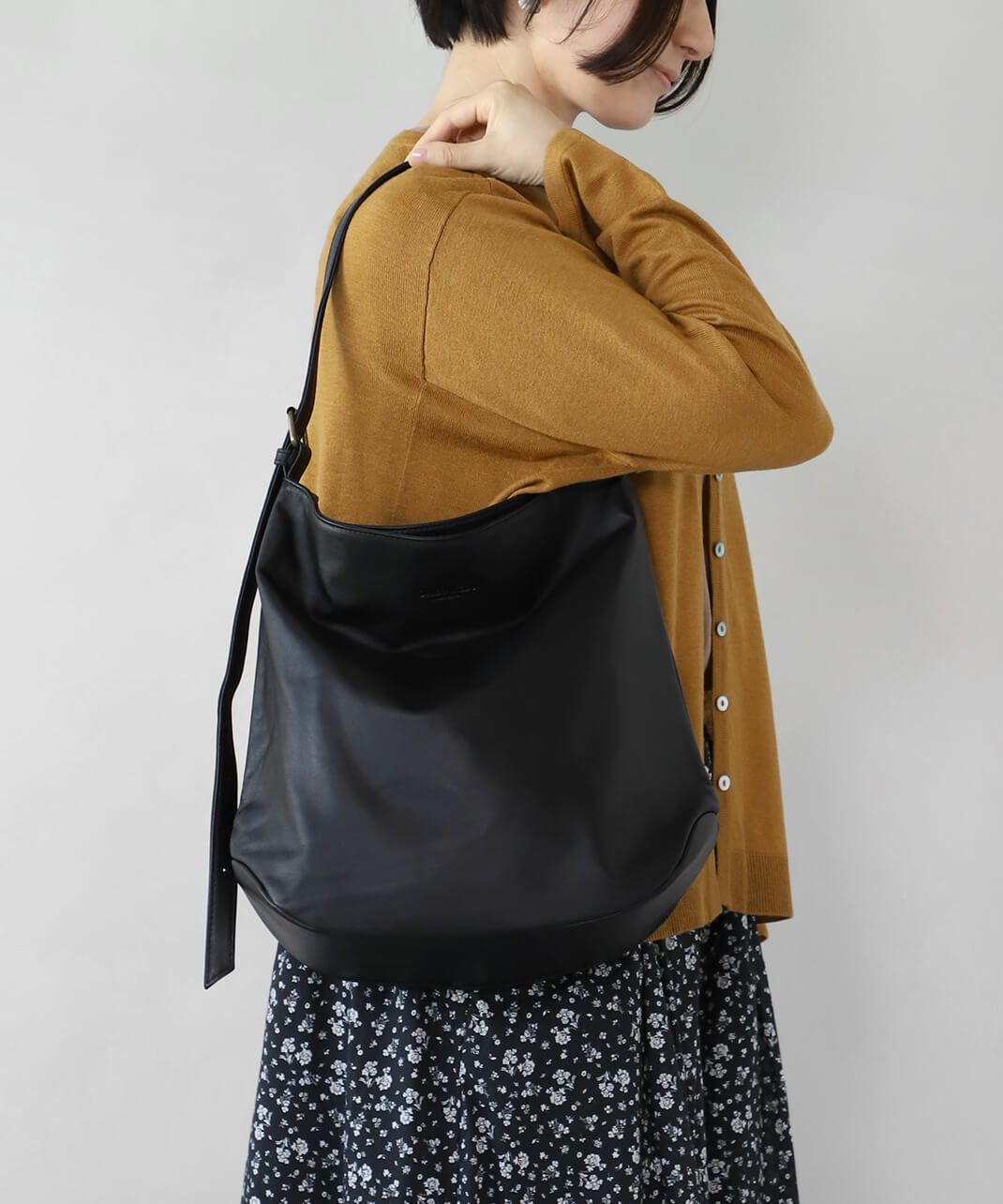 000000015272-17-l.jpg?t=