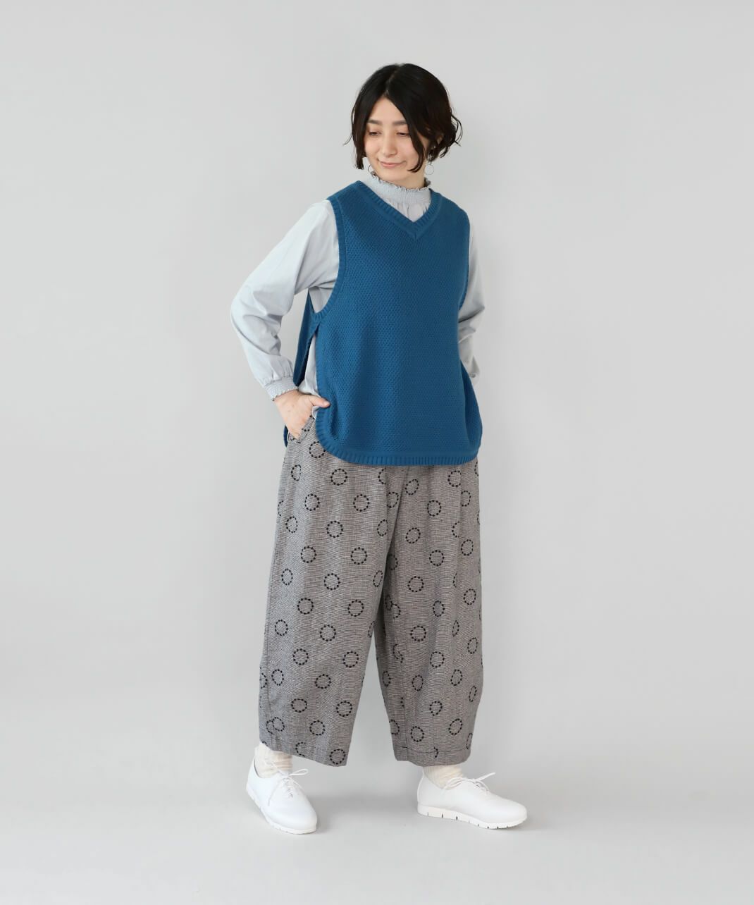 blue willow コットンリネンサークル刺繍コクーンパンツチドリ