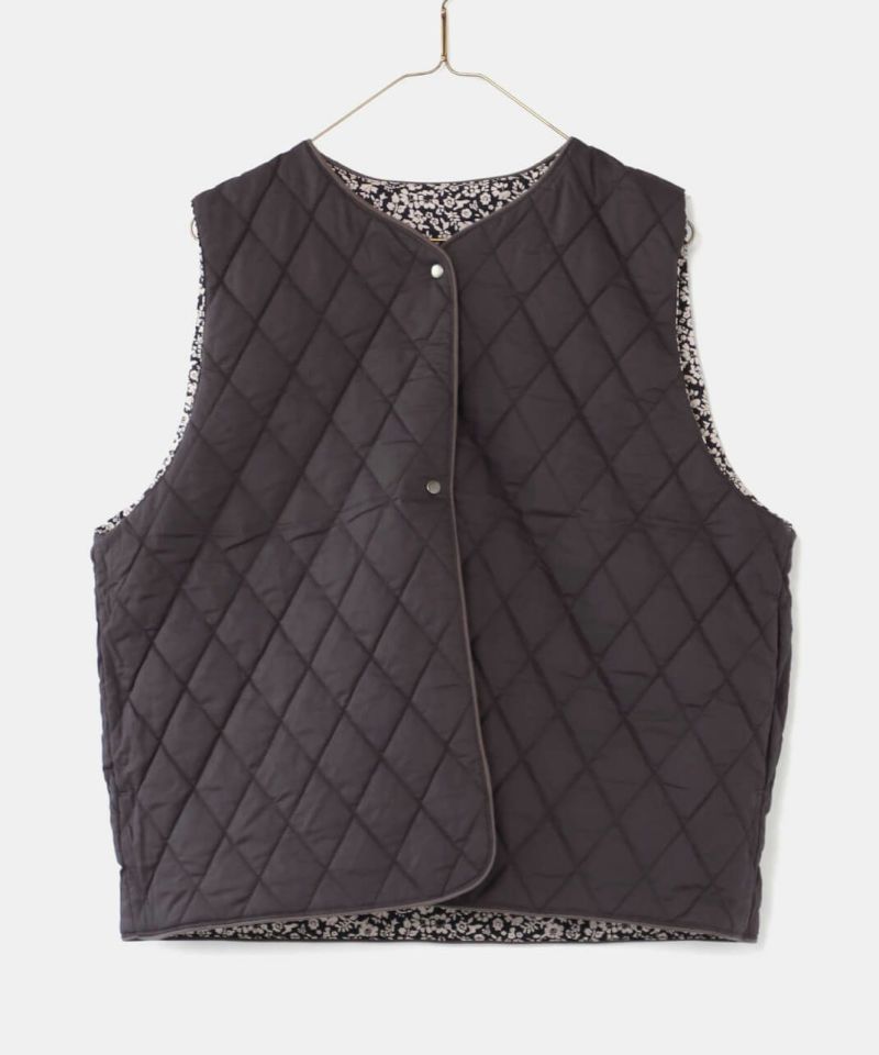 キャシャレル babyjane Cacharel 花柄 リバーシブル 中綿ベスト 9/24NEW 3WAYリバーシブル中綿ベスト 1049K(80cm ブラック