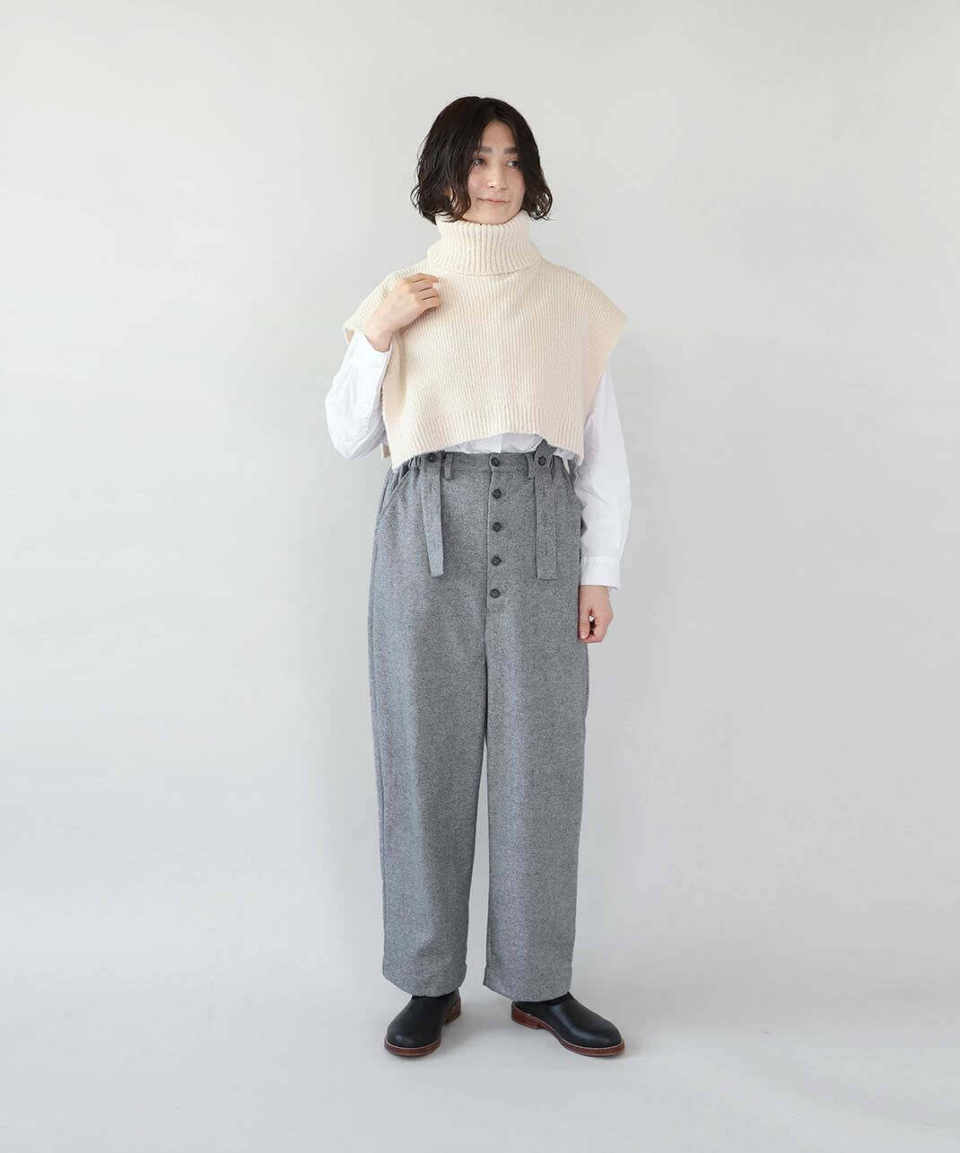 nachukara洗えるウールミックスのサスペンダーパンツ | mumokuteki