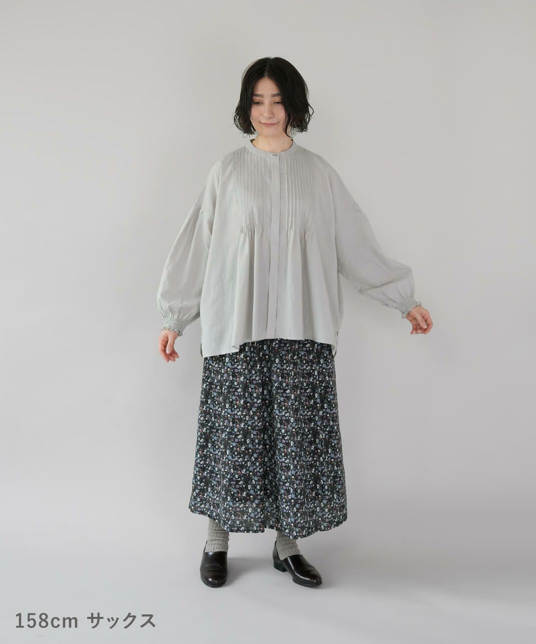 mumokutekiやわらかいコットンのピンタックブラウス | mumokuteki